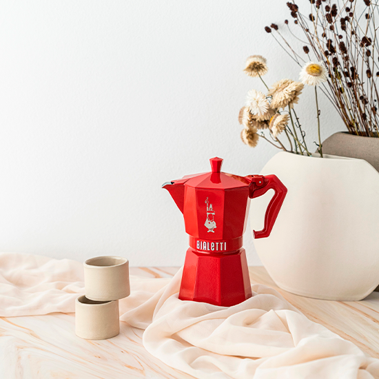 Bialetti Moka Exclusive Vermelha - 6 xícaras - Moka Clube